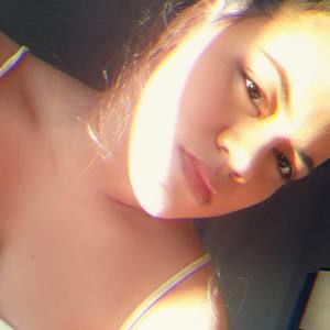 Meet your Posher, Marinona